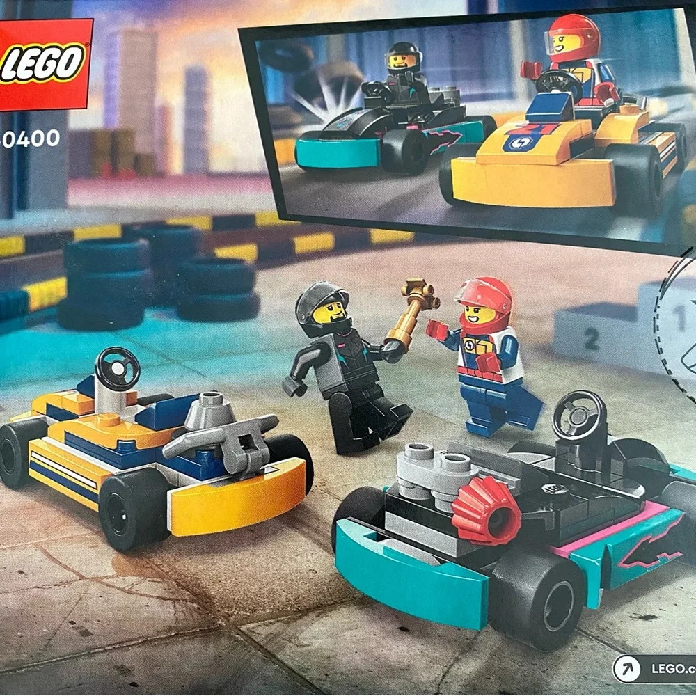 Lego City Go-Karts and Race Drivers 60400